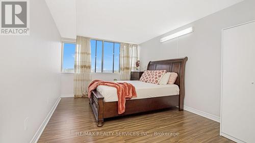 608 - 21 Markbrook Lane, Toronto (Mount Olive-Silverstone-Jamestown), ON - Indoor Photo Showing Bedroom