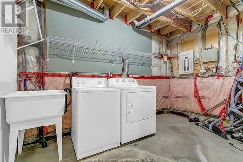 2512 Norcrest Avenue, Windsor, ON - Indoor Photo Showing Laundry Room