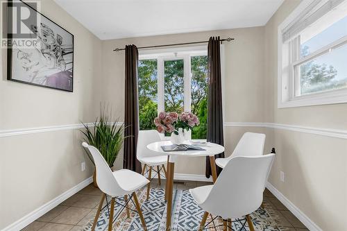 2512 Norcrest Avenue, Windsor, ON - Indoor Photo Showing Dining Room