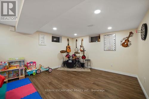 577 Glancaster Road, Hamilton (Airport Employment Area), ON - Indoor Photo Showing Basement