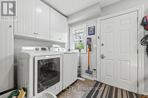 79-81 Oxford Street, Guelph (Exhibition Park), ON - Indoor Photo Showing Laundry Room