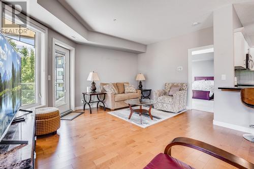 3645 Carrington Road Unit# 414, West Kelowna, BC - Indoor Photo Showing Living Room