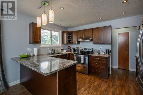 195 Watson Crescent, Prince George, BC - Indoor Photo Showing Kitchen