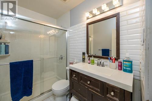 195 Watson Crescent, Prince George, BC - Indoor Photo Showing Bathroom