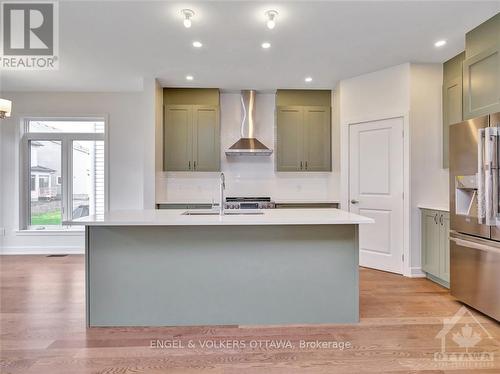 750 Cope Drive, Ottawa, ON - Indoor Photo Showing Kitchen With Upgraded Kitchen