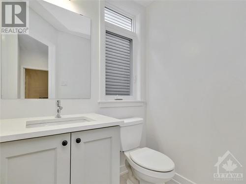 750 Cope Drive, Ottawa, ON - Indoor Photo Showing Bathroom