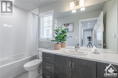 262 Kilspindie Ridge, Ottawa, ON - Indoor Photo Showing Bathroom