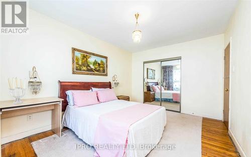 8 Virgilwood Drive, Toronto (Westminster-Branson), ON - Indoor Photo Showing Bedroom