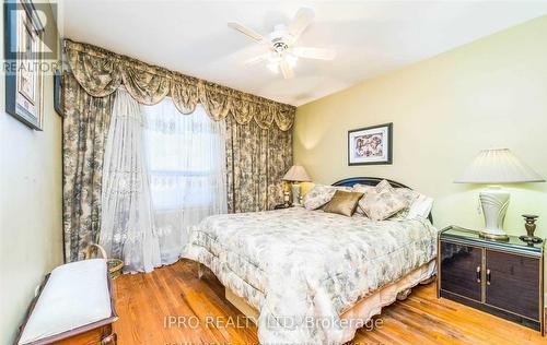 8 Virgilwood Drive, Toronto (Westminster-Branson), ON - Indoor Photo Showing Bedroom