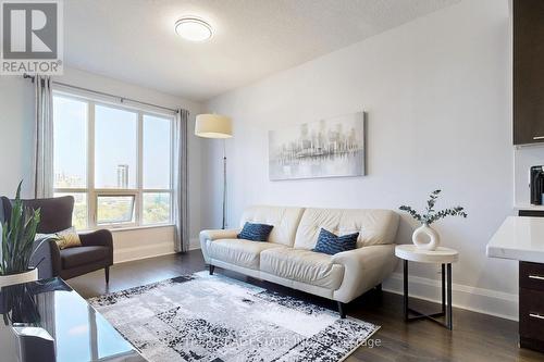 1218 - 100 Harrison Garden Boulevard, Toronto (Willowdale East), ON - Indoor Photo Showing Living Room