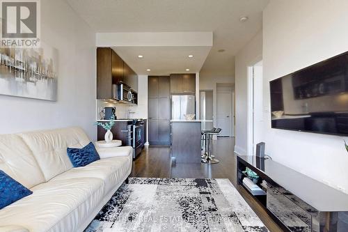 1218 - 100 Harrison Garden Boulevard, Toronto, ON - Indoor Photo Showing Living Room