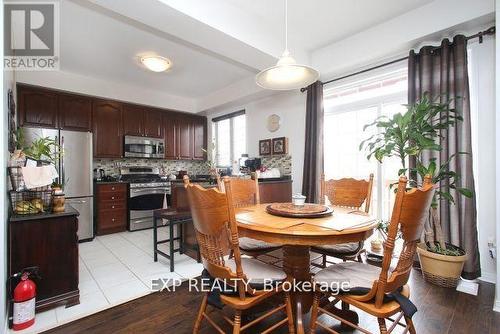 1335 Langley Circle, Oshawa, ON - Indoor Photo Showing Dining Room