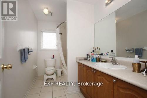 1335 Langley Circle, Oshawa, ON - Indoor Photo Showing Bathroom