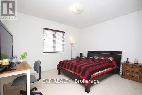 1335 Langley Circle, Oshawa (Pinecrest), ON - Indoor Photo Showing Bedroom