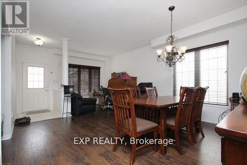 1335 Langley Circle, Oshawa (Pinecrest), ON - Indoor Photo Showing Dining Room