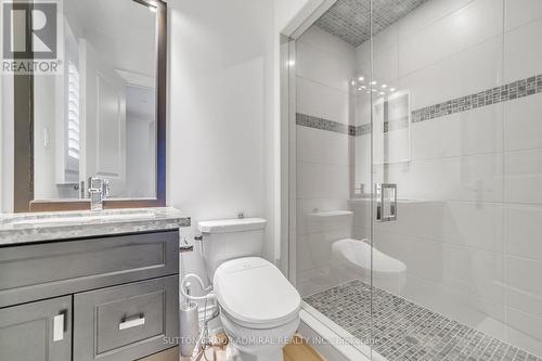 33 Brookgreene Crescent, Richmond Hill (Westbrook), ON - Indoor Photo Showing Bathroom