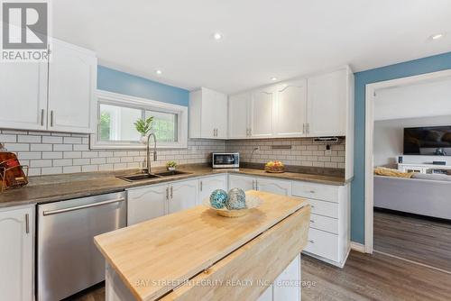 314 Old Homestead Road, Georgina, ON - Indoor Photo Showing Kitchen With Double Sink