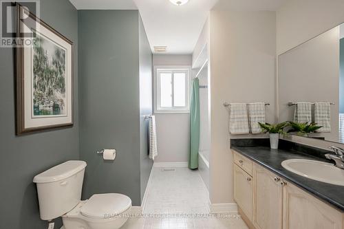 19 Serena Lane, Barrie (Painswick South), ON - Indoor Photo Showing Bathroom