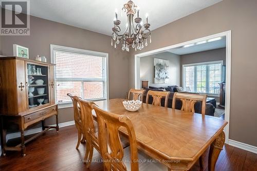 19 Serena Lane, Barrie (Painswick South), ON - Indoor Photo Showing Dining Room