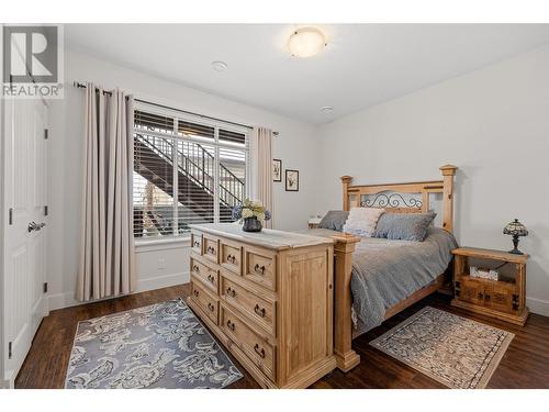 750 Marin Crescent, Kelowna, BC - Indoor Photo Showing Bedroom