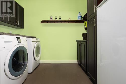 72 Woodland Drive, Portugal Cove, NL - Indoor Photo Showing Laundry Room