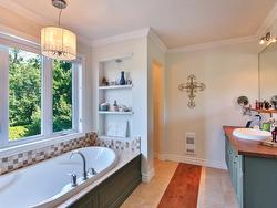 Ensuite bathroom - 