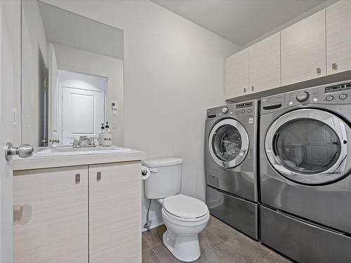 Salle d'eau - 113 Rue Remi-Franc, Blainville, QC - Indoor Photo Showing Laundry Room