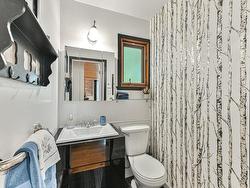 Powder room - 