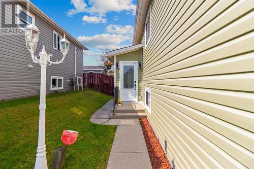 4 Hounsell Avenue, Mount Pearl, NL - Outdoor