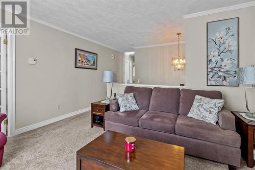 4 Hounsell Avenue, Mount Pearl, NL - Indoor Photo Showing Living Room