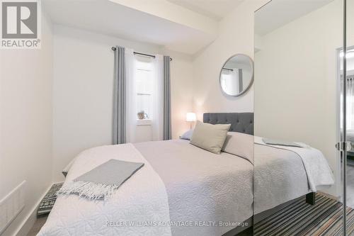 1568 Dundas Street E, Toronto (South Riverdale), ON - Indoor Photo Showing Bedroom