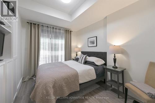 1568 Dundas Street E, Toronto (South Riverdale), ON - Indoor Photo Showing Bedroom