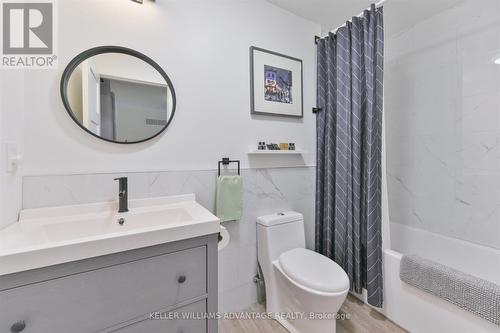 1568 Dundas Street E, Toronto (South Riverdale), ON - Indoor Photo Showing Bathroom