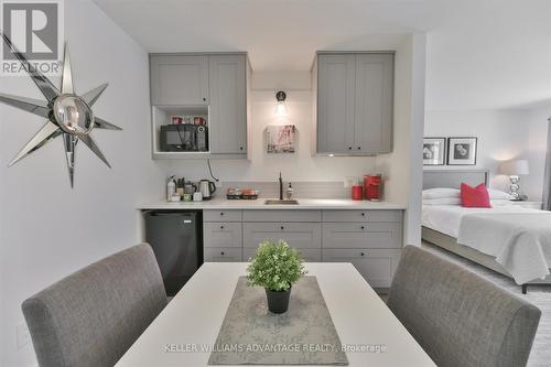 1568 Dundas Street E, Toronto (South Riverdale), ON - Indoor Photo Showing Other Room