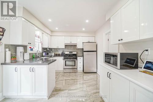 42 Pixley Crescent, Toronto, ON - Indoor Photo Showing Kitchen