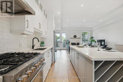 85B Westbourne Avenue, Toronto (Clairlea-Birchmount), ON - Indoor Photo Showing Kitchen With Upgraded Kitchen