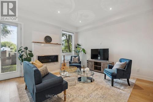 85B Westbourne Avenue, Toronto (Clairlea-Birchmount), ON - Indoor Photo Showing Living Room With Fireplace