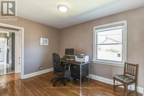 61 Danforth Road, Toronto (Oakridge), ON - Indoor Photo Showing Office