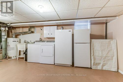 61 Danforth Road, Toronto (Oakridge), ON - Indoor Photo Showing Laundry Room