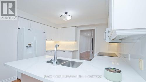 2964 Jackson Drive, Burlington, ON - Indoor Photo Showing Kitchen With Double Sink