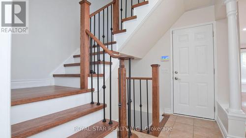 2964 Jackson Drive, Burlington, ON - Indoor Photo Showing Other Room