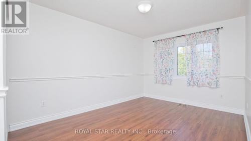 2964 Jackson Drive, Burlington, ON - Indoor Photo Showing Other Room