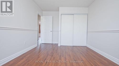 2964 Jackson Drive, Burlington, ON - Indoor Photo Showing Other Room