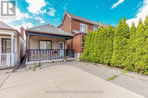 Lower - 158 Gilbert Avenue, Toronto (Corso Italia-Davenport), ON - Outdoor With Deck Patio Veranda