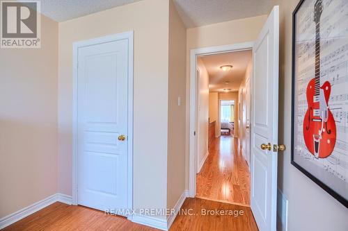 5414 Bellaggio Crescent, Mississauga, ON - Indoor Photo Showing Other Room