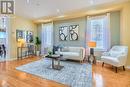 5414 Bellaggio Crescent, Mississauga, ON  - Indoor Photo Showing Living Room 