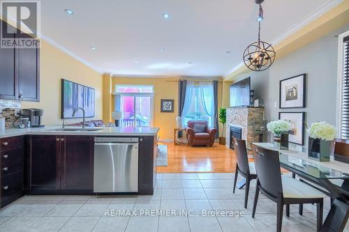 5414 Bellaggio Crescent, Mississauga, ON - Indoor