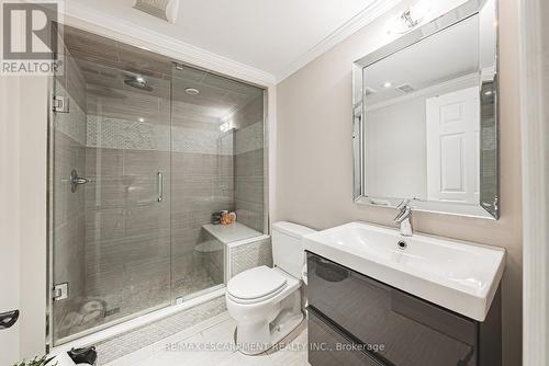 4030 Grapehill Avenue, Burlington (Shoreacres), ON - Indoor Photo Showing Bathroom