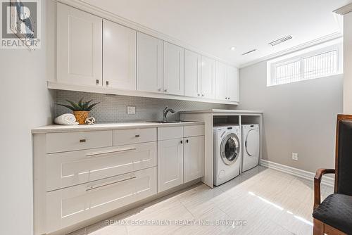 4030 Grapehill Avenue, Burlington (Shoreacres), ON - Indoor Photo Showing Laundry Room