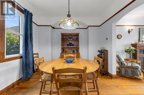 43 Strathearne Avenue, Hamilton (Homeside), ON - Indoor Photo Showing Dining Room